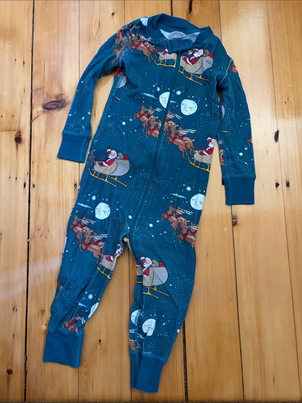 Hanna Andersson 18-24M Christmas Santa sleigh One-Piece Pajamas
